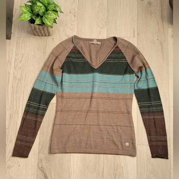 Smartwool Sulawesi Striped Merino Wool Blend Long Sleeve V-Neck Top, Women Small - Picture 2 of 13